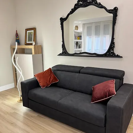 Casa Alfieri 4 *