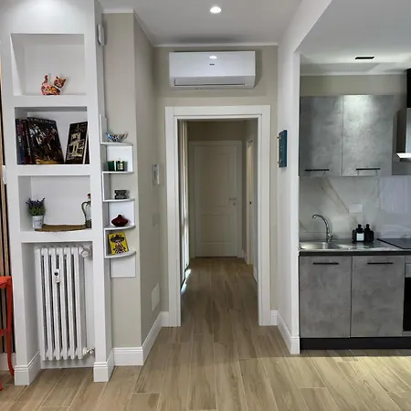 Apartment Casa Alfieri 4 *